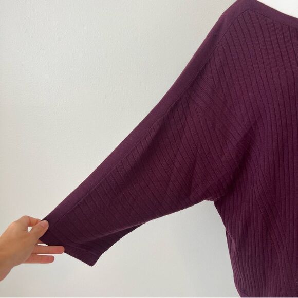 Chico’s Ribbed Pullover Dolman Sweater Size 4 / XXL in Burgundy / Wine - Picture 3 of 7